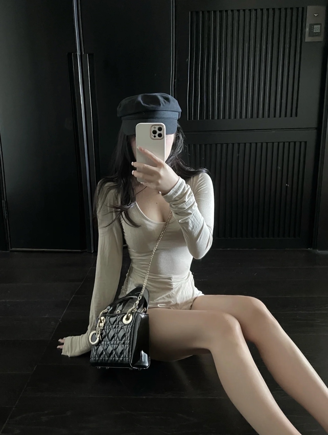 H1322_04.jpg