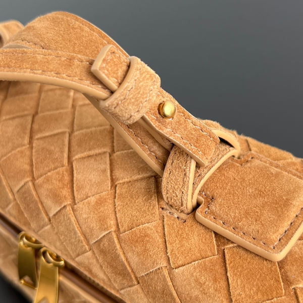 H1172_d265.jpg